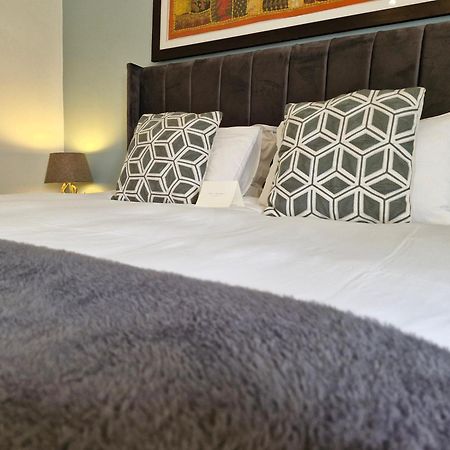 B&B On Buckingham Guest House Johannesburg Exteriör bild